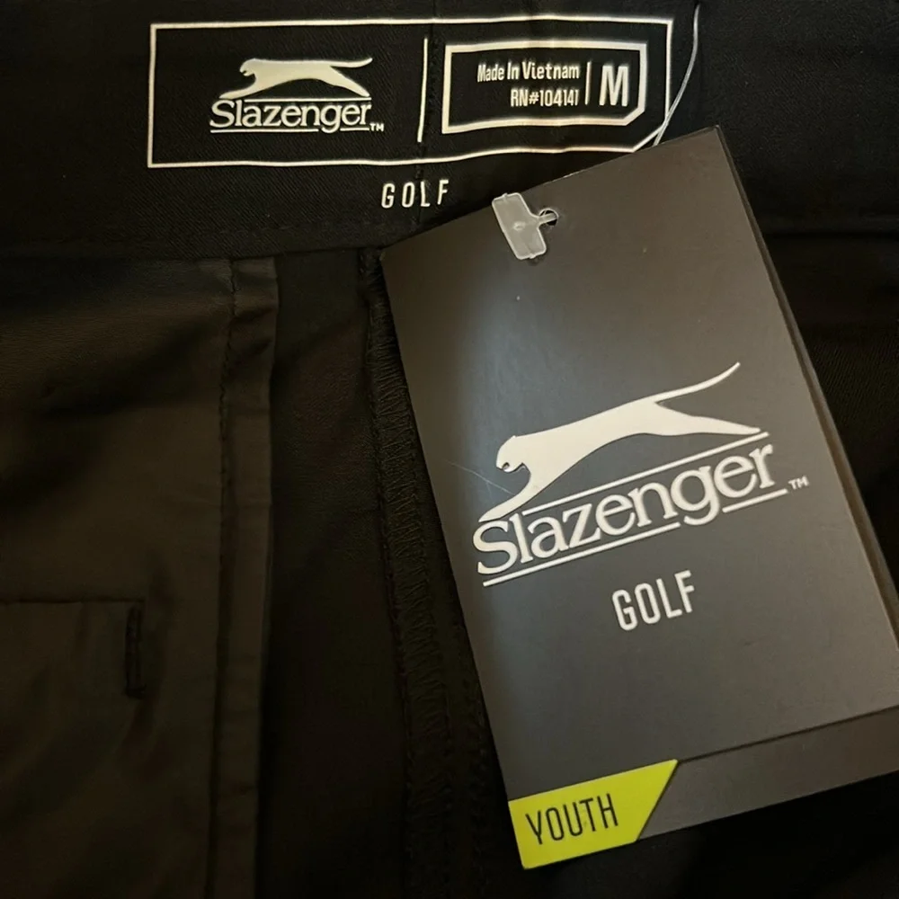 Slazenger youth medium Golf Shorts